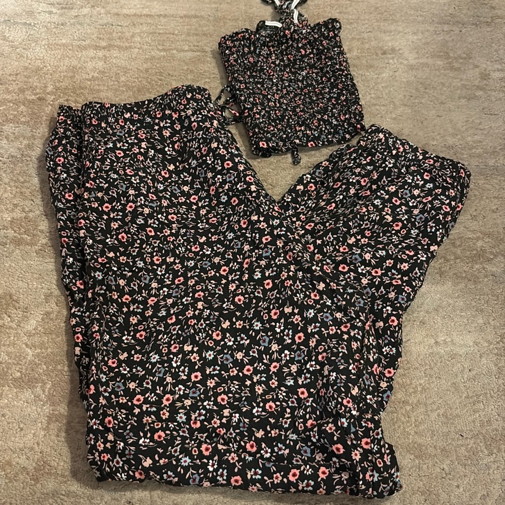 Pants and top set